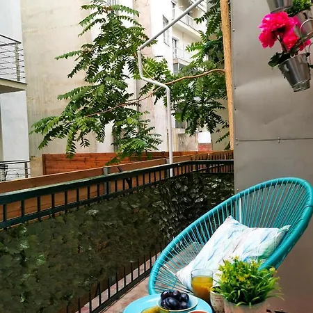 N&n's Luxurious #whitetower Apartamento *