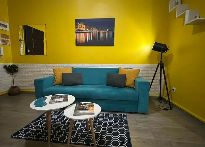 N&N'S Thessapartment #Whitetower